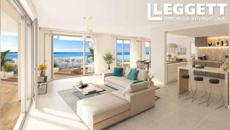 A louer PENTHOUSE DE PRESTIGE T4 139 M2 VUE MER SAINT LAURENT DU VAR
