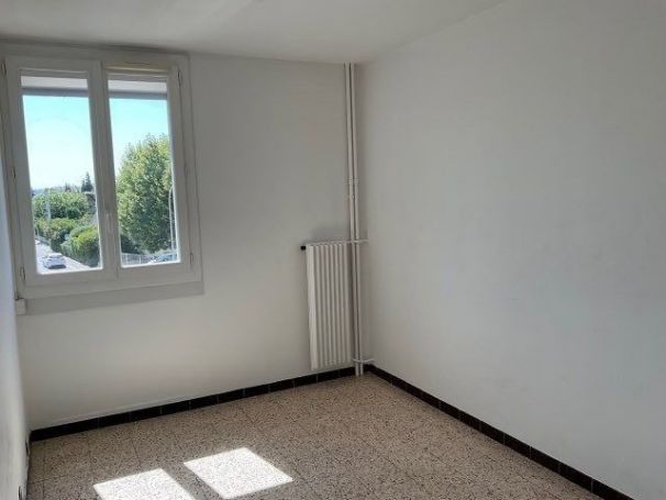 APPARTEMENT T4 84 M2 BORD DE MER MARIGNANE