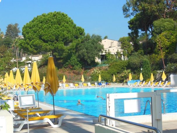 A louer APPARTEMENT T3 79 M2 BORD DE MER VILLENEUVE LOUBET