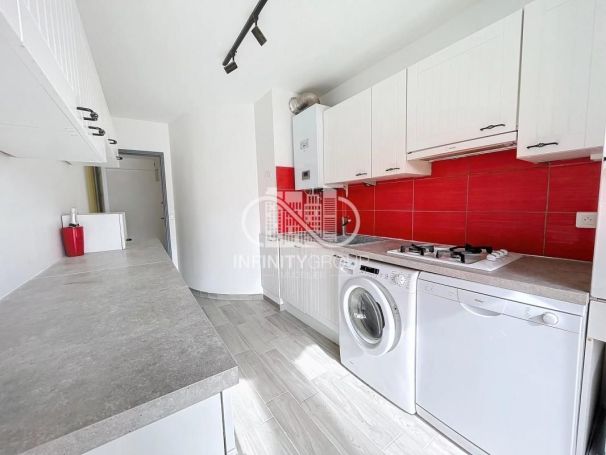 A louer APPARTEMENT T3 60 M2 BORD DE MER CANNES