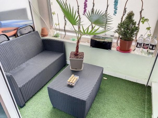 A vendre APPARTEMENT NEUF T2 27 M2 TERRASSE BORD DE MER GOLFE JUAN