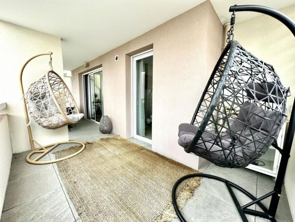 A louer APPARTEMENT T3 60 M2 TERRASSE VUE MER VILLENEUVE LOUBET