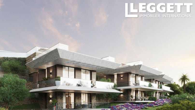 A louer MAISON CONTEMPORAINE BORD DE MER MANDELIEU LA NAPOULE