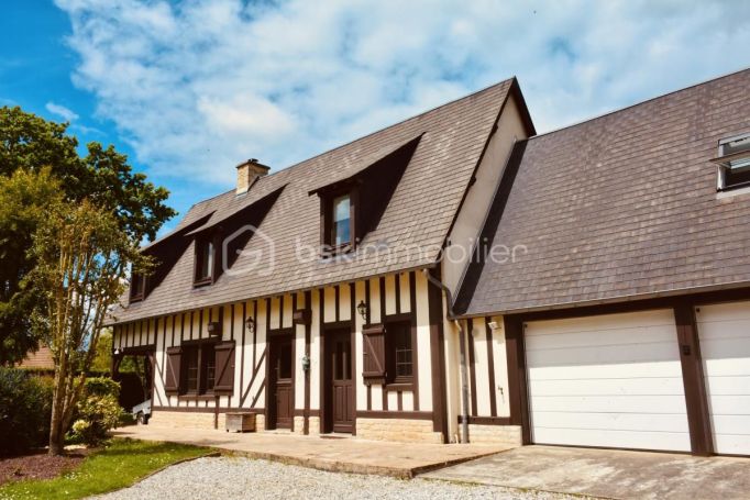 MAISON  DE MAîTRE BORD DE MER SAINTE HONORINE DU FAY