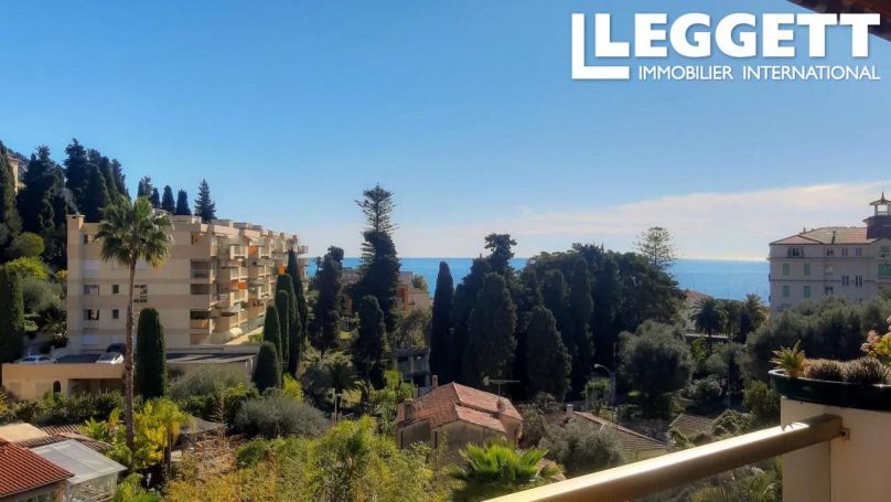 APPARTEMENT T6 84 M2 BORD DE MER MENTON