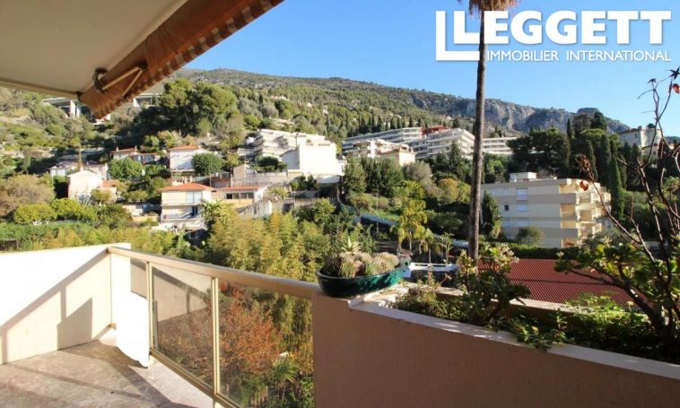 APPARTEMENT T6 84 M2 BORD DE MER MENTON