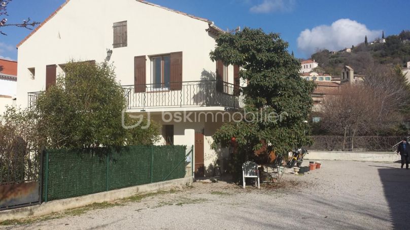 APPARTEMENT  170 M2 TERRASSE  DRAGUIGNAN