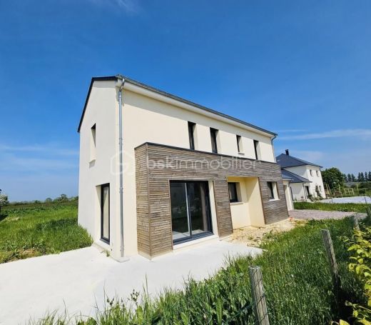 MAISON  CONTEMPORAINE BORD DE MER BAYEUX