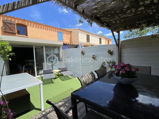 A vendre Charmante maison T3 rÃ©novÃ©e + garage dans rÃ©sidence avec piscine 34300 Cap D Agde