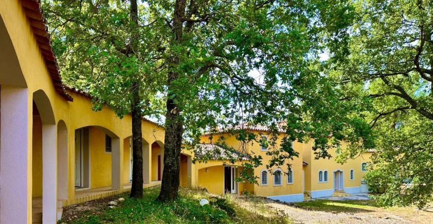 A louer MAISON DE MAîTRE SEILLANS