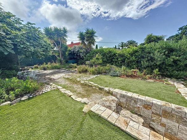 A louer MAISON 5 PIECES 125 M2 BORD DE MER ANTIBES