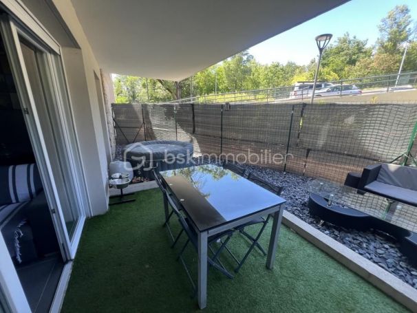 APPARTEMENT T2 44 M2 TERRASSE  AURIBEAU SUR SIAGNE