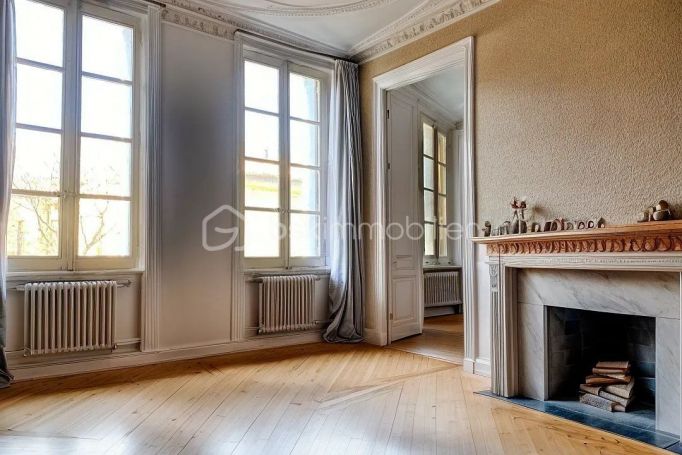 APPARTEMENT T3 68 M2  MONTPELLIER