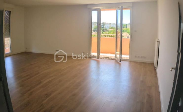 APPARTEMENT T4 98 M2  MONTPELLIER