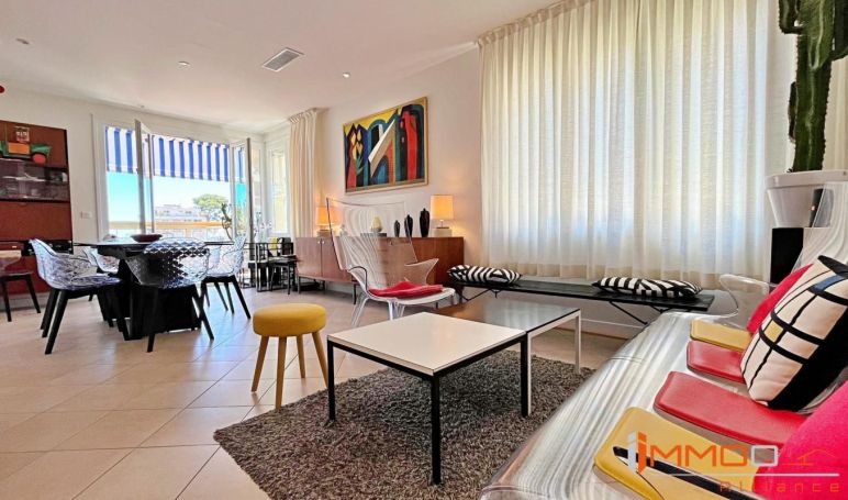 APPARTEMENT T3 79 M2 PLAGE à PIED CANNES