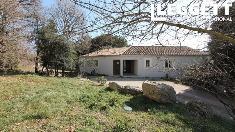 MAISON  10 PIECES 135 M2  PEZENES LES MINES