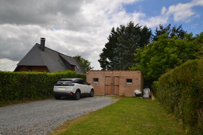 A vendre Longère normande rénovée 5 km mer