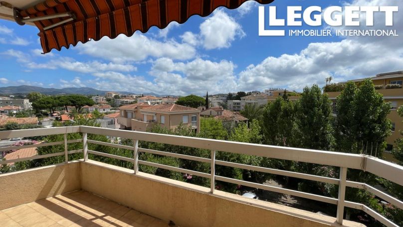 APPARTEMENT DE PRESTIGE T3 74 M2 TERRASSE BORD DE MER SAINT RAPHAEL