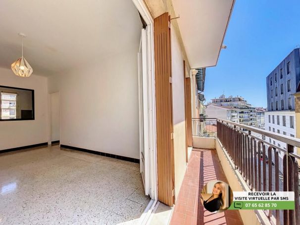 APPARTEMENT T2 49 M2 BORD DE MER NICE