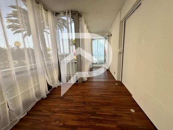 APPARTEMENT T3 51 M2 PIEDS DANS L'EAU CANNES