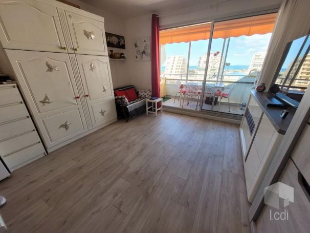 STUDIO  32 M2 BORD DE MER LA GRANDE MOTTE