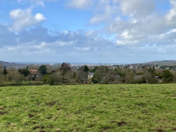 A vendre TERRAIN 885 M2 BORD DE MER VAU