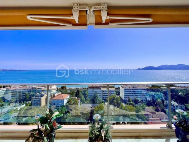 APPARTEMENT DE PRESTIGE T3 100 M2 TERRASSE VUE MER CANNES