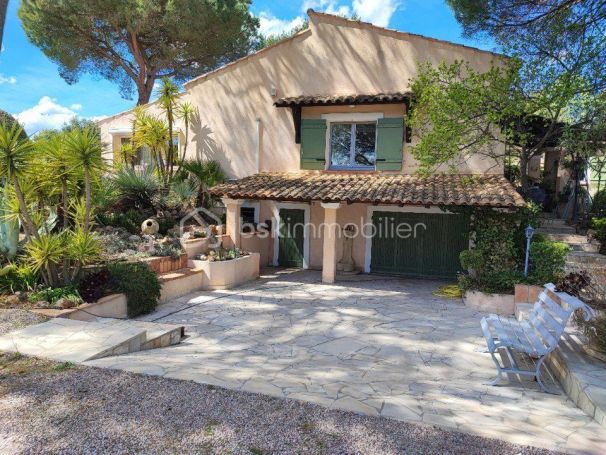 GîTE BORD DE MER ROQUEBRUNE SUR ARGENS