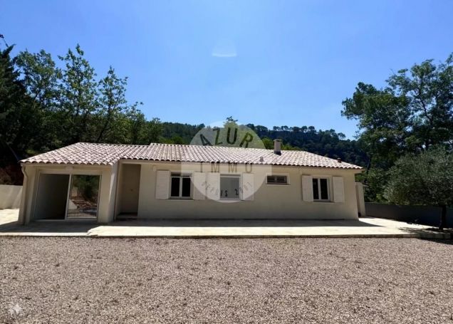 MAISON  4 PIECES 112 M2  ENTRECASTEAUX