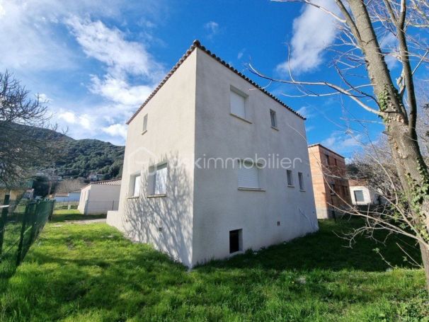 MAISON  6 PIECES 124 M2  LES SALLES DU GARDON