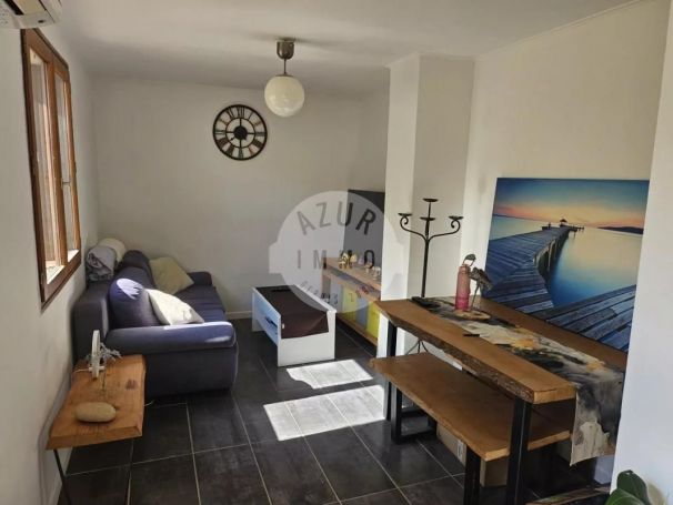 APPARTEMENT T2 38 M2 TERRASSE  MARSEILLE 11EME