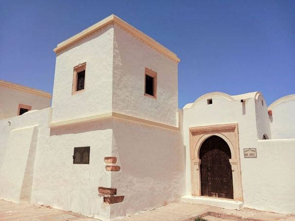 A louer MAISON  4 PIECES 120 M2 BORD DE MER MIDOUN DJERBA