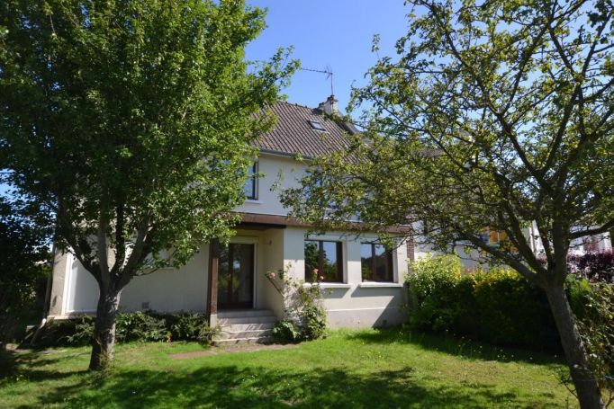 MAISON  CONTEMPORAINE BORD DE MER DIEPPE