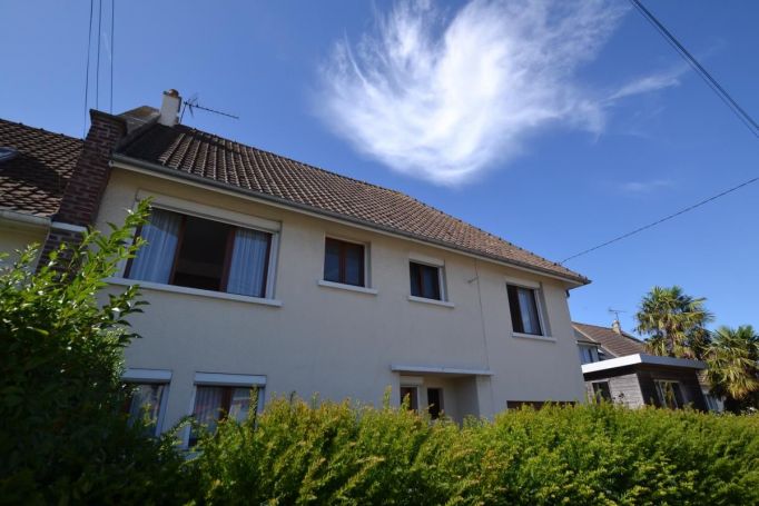 MAISON  CONTEMPORAINE BORD DE MER DIEPPE