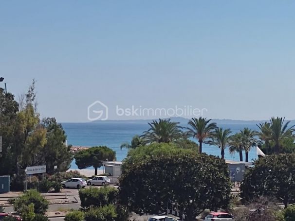 STUDIO  26 M2 VUE MER SAINT LAURENT DU VAR