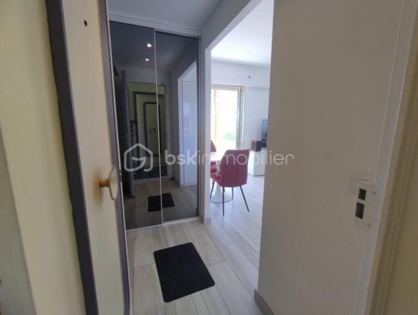 STUDIO  26 M2 VUE MER SAINT LAURENT DU VAR