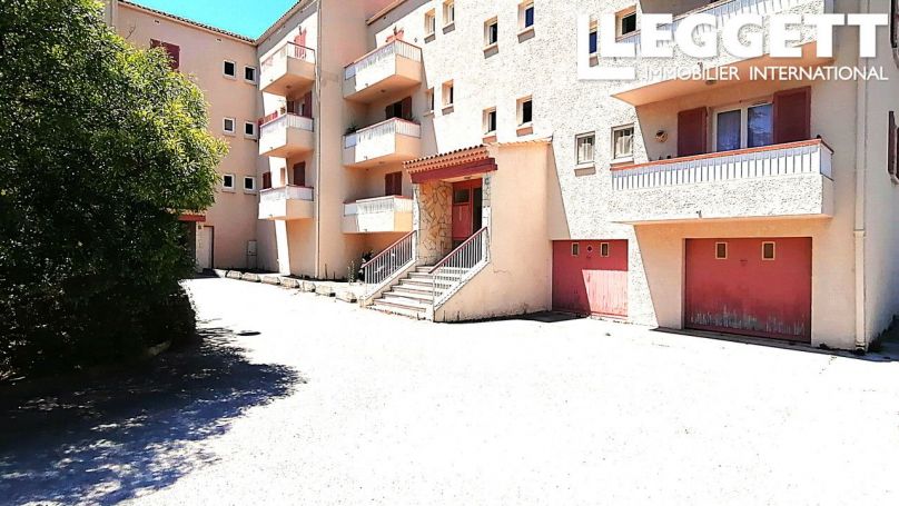 APPARTEMENT T3 80 M2 BORD DE MER SIX FOURS LES PLAGES