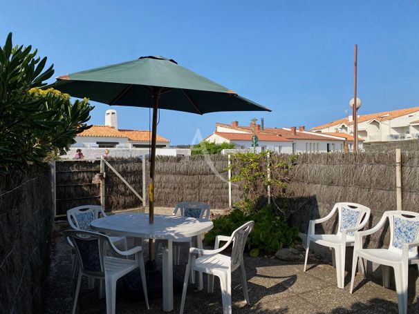 APPARTEMENT T2 34 M2 BORD DE MER LONGEVILLE SUR MER