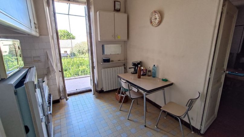 A vendre MAISON +150m² terrain de 391m² + garage et petite dEpendance  Marseille 14Eme