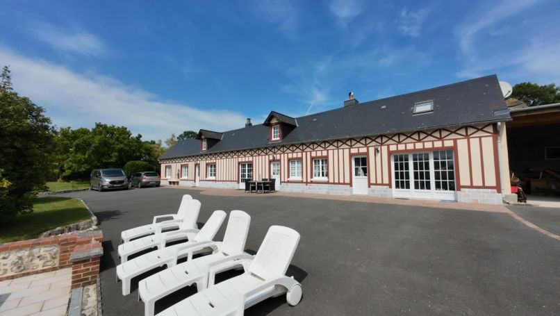 A vendre LONGèRE 11 PIECES 193 M2 BORD DE MER AUBERVILLE LA MANUEL