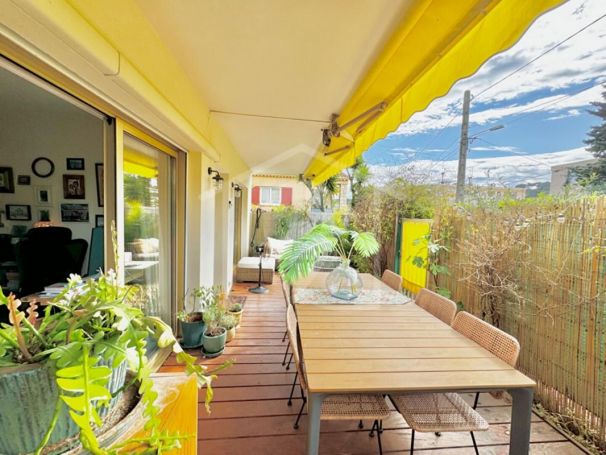 APPARTEMENT NEUF T2 42 M2 TERRASSE BORD DE MER ANTIBES