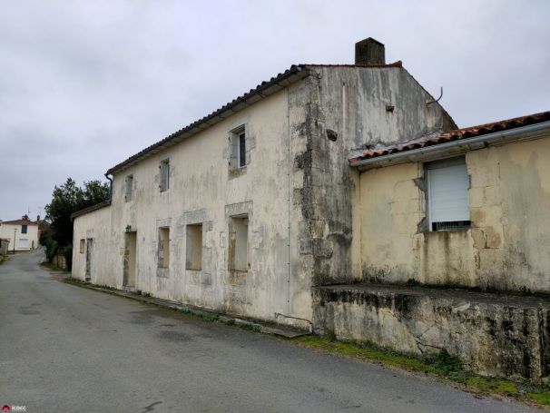 A vendre MAISON PIERRE PROCHE DE LA NATURE 85320 La Bretonniere La Claye