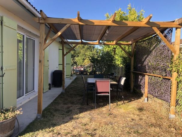 MAISON  3 PIECES 86 M2  LESPARRE MEDOC