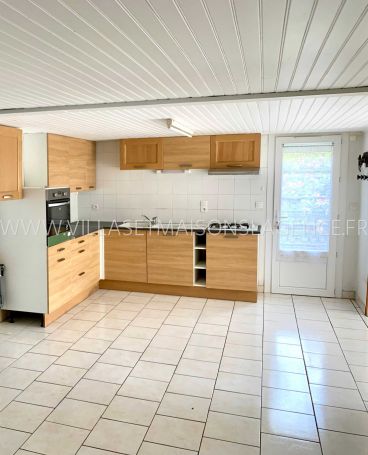 A vendre MAISON 6 PIECES 132 M² PROCHE PORT OSTREICOLE ANDERNOS LES BAINS