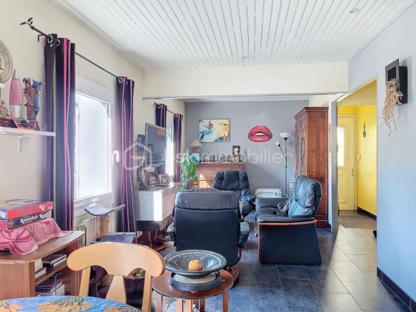 A vendre MAISON DE VILLE AVEC JARDIN 83100 Toulon