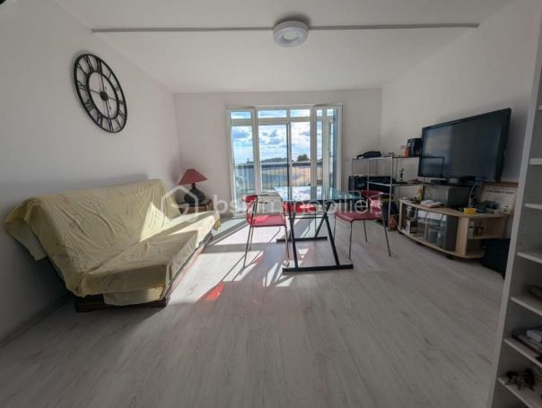 APPARTEMENT T3 61 M2 BORD DE MER BALARUC LES BAINS