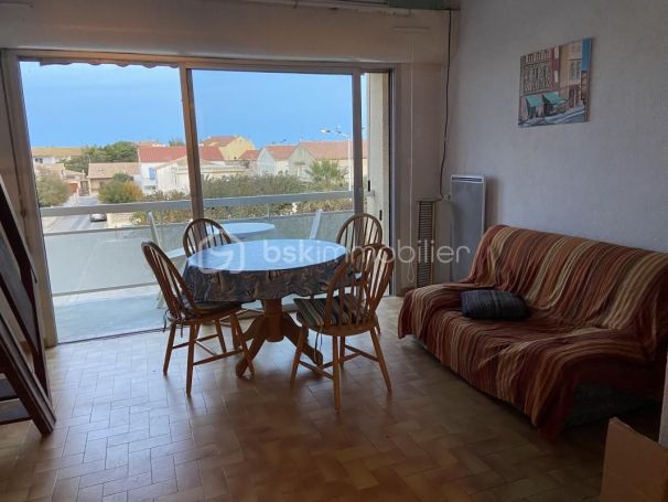 APPARTEMENT DUPLEX T2 32 M2 TERRASSE BORD DE MER PORT LA NOUVELLE