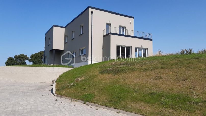 A vendre ***TRES BELLE MAISON D'ARCHITECTE CONTEMPORAINE DE 320 M2 HAB. SUR  2100 M2 DE TERRAIN - SECTEUR  PETIT-CAUX*** 76370 Dieppe