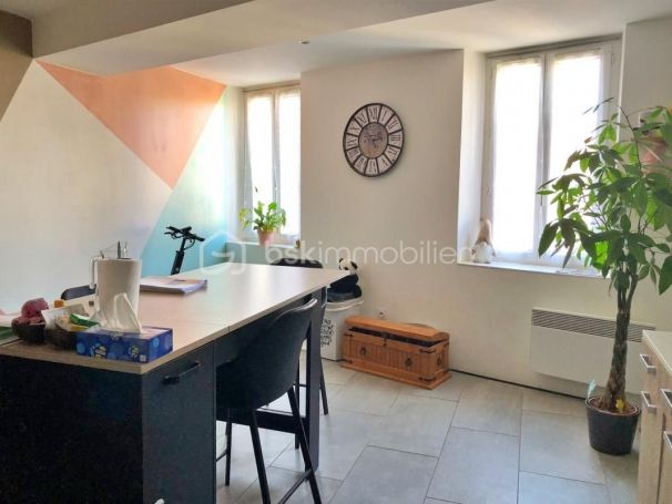 APPARTEMENT DUPLEX T4 89 M2  TRANS EN PROVENCE