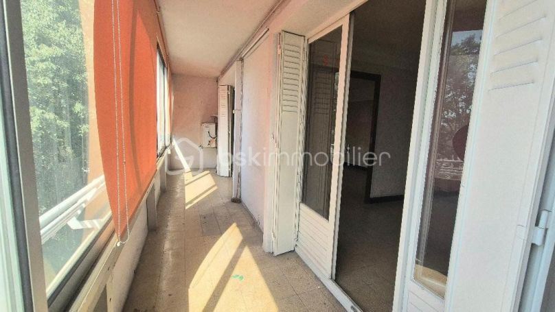 APPARTEMENT T4 78 M2 BORD DE MER TOULON